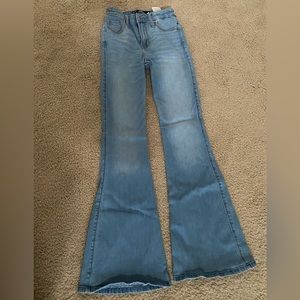Hollister light wash flare jeans high rise
